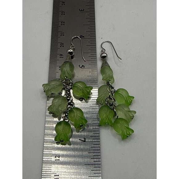 Green Acrylic Flower Earrings Dangle Drop Design Silver Tone Hook Lightweight - Picture 2 of 5